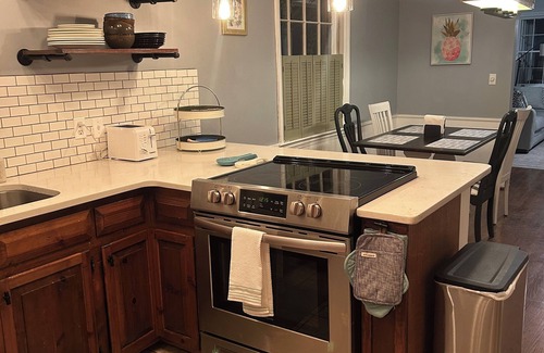 Camden House | Charming home in downtown Camden