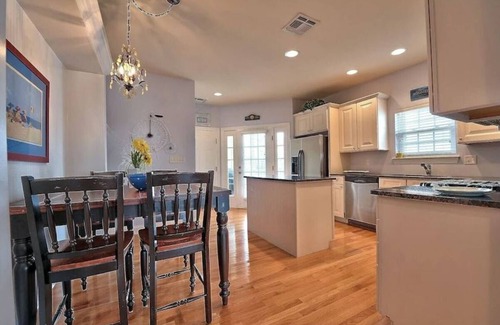 Beach Haven House | CHARMING HOME IN HEART OF BEACH HAVEN LBI!