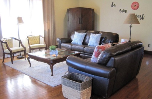 Canyon House | ♥ CHARMING HOME IN THE CENTER OF CANYON ♥ Walk to Downtown Square, WTAMU, & More