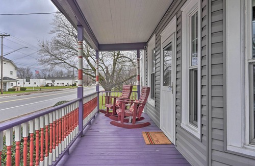 Gerry House | Charming Home w/BBQ: 9 Mi to Chautauqua Lake!