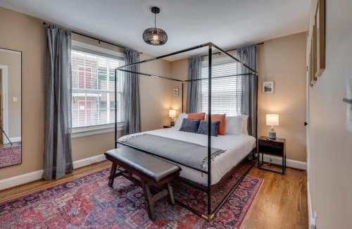 Hillsboro Village House | Charming Home with 4 Bedroom 6 Beds in Hillsboro Village