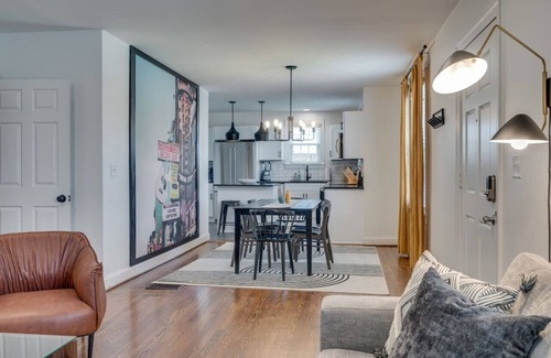 Hillsboro Village House | Charming Home with 4 Bedroom, 6 Beds in Hillsboro Village