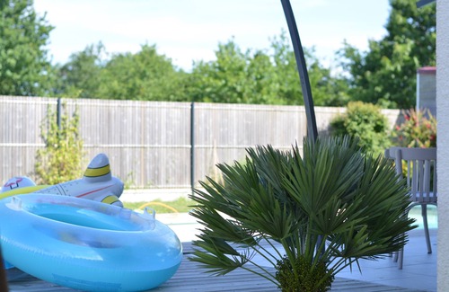 Ambares-et-Lagrave House | Charming house with pool near Bordeaux