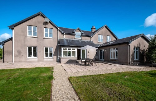 Watergrasshill House | Charming House Close to Cork City