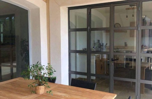 Pierrefeu-du-Var House | Charming house 180m2, very quiet, swimming pool, enclosed grounds. 1/4 h from beaches