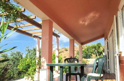 Loule House | Charming house in Alte with pool