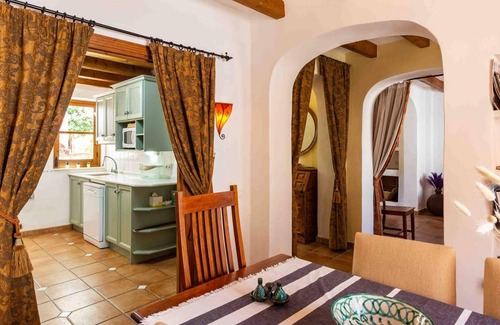 Niguelas Cottage | Charming house in Nigüelas with patio and terrace