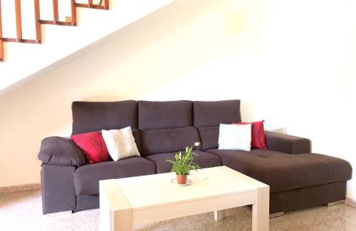 San Juan de Alicante House | Charming house in Sant Joan d'Alacant with a shared pool