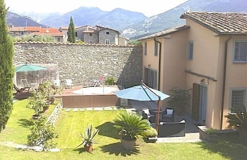 Querceta House | Charming House - FORTE DEI MARMI - 3 bedrooms 6 sleeps