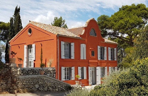 Ouveillan House | Charming house with all mod cons, exceptional view, salt swimming pool
