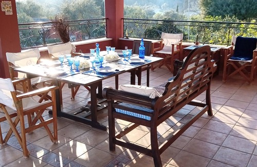 Dafnata House | Charming House with beautiful country view from large terrasse