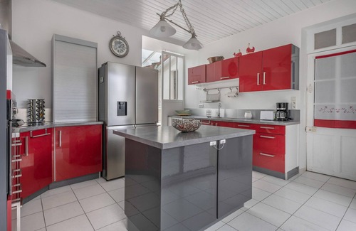 Prefailles Ski Chalet | Charming house with swimming pool in Préfailles