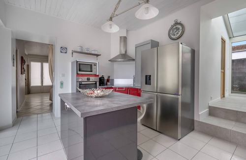 Prefailles Ski Chalet | Charming house with swimming pool in Préfailles