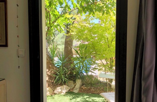 Saint-Lambert House | Charming House with Pool & Stunning Views – Marseille Endoume