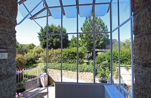 Boucey Cottage | Charming house with private garden in Pontorson