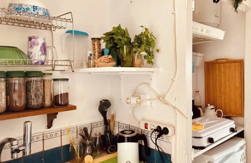 Cruilles Apartment | Charming Little Studio in the Historic Center