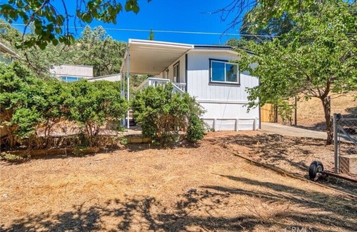 Clear Lake House | Charming Lake View house with WiFi, AC in tranquil Clearlake Oaks