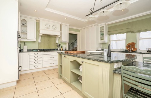 Langebaan House | Charming Langebaan Holiday Home with Panoramic Views
