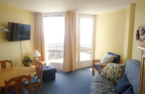 Saint-Honore Apartment | Charming large studio at the foot of the Tabor overlooking the lakes