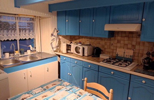 Ushant House | Charming little Ouessantine house 400 m from the beach, classified 2 *.