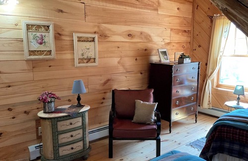 St. Johnsville Cabin | Charming lodge with 4 bedrooms and WiFi, AC in Saint Johnsville