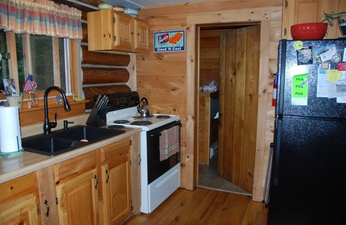 Bolton Landing Cabin | Charming Log Cabin Overlooking Lake George