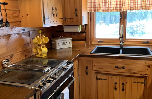 Crosslake House | Charming Log Cabin with dock space for your boat on Crosslake