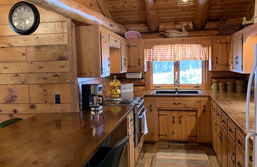 Crosslake House | Charming Log Cabin with dock space for your boat on Crosslake