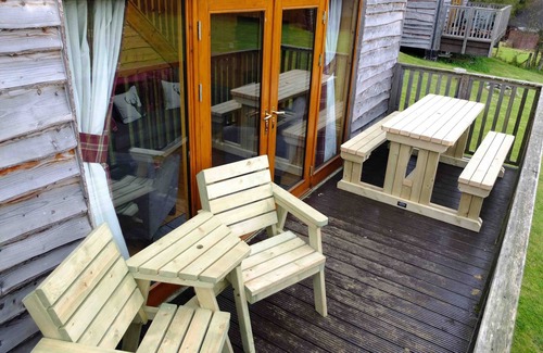 Dallavich Cabin | Charming log cabin with great views over beautiful Loch Awe and mountains beyond