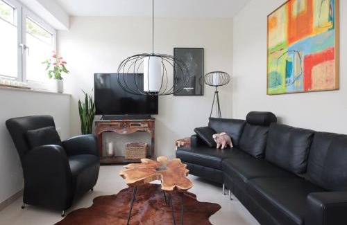 Rotenbuhl Apartment | Charming LOUISE