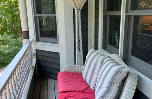 Mackinac Island Cottage | Charming Mackinac Island cottage close to Woods golf course