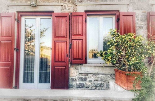 Mithimna House | Charming maisonette in Molyvos in an ideal location