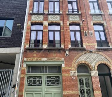 University District House | Charming mansion in vibrant Antwerp