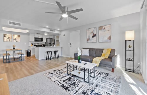 Mesa Apartment | Charming Mesa 1 BD Near ASU w/Pools, Game Room, Basketball Courts + more