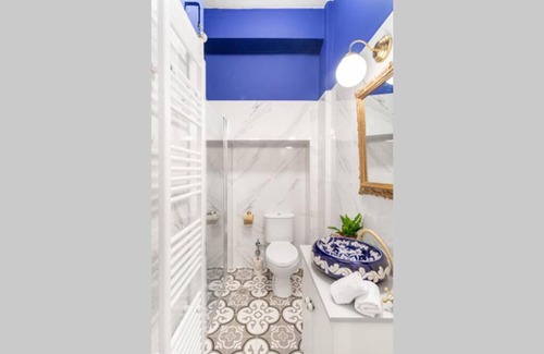 Neapoli Apartment | Charming Mini-Palace in Colourful Exarcheia Area