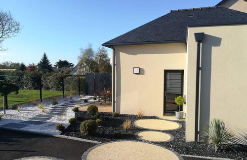 Lancieux Apartment | Charming modern house near the beaches