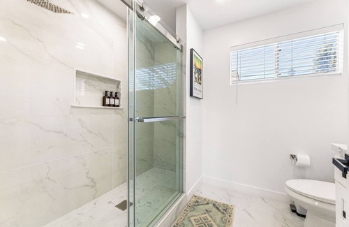 View Park-Windsor Hills House | Charming Modern LA Gem Fully Furnished-Perfect for Long Stay