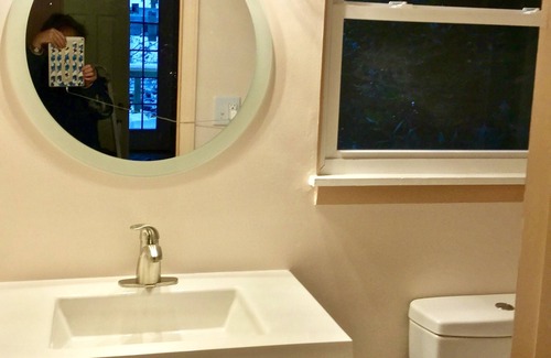 Oakley House | Charming, modern studio apartment close to hospitals, Biltmore and downtown.