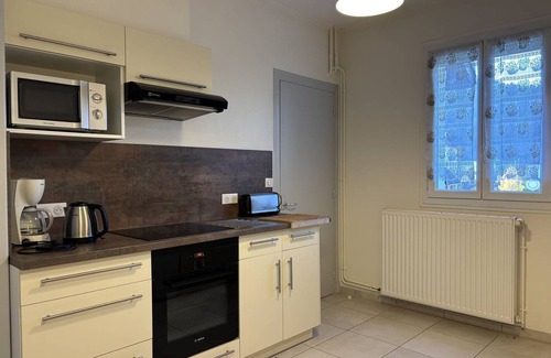 Villard-de-Lans House | Charming Mountain Home, 10min to Center, 8 Sleeps, WiFi, Parking