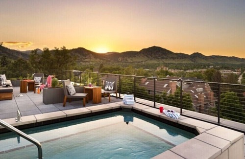 Flagstaff Hotel | Charming MOXY hotel in delightful Boulder w/AC, WiFi, fitness MAY 8th-MAY 10th