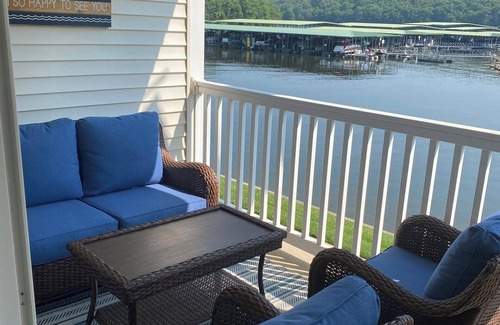 Osage Beach Condo | Charming, Newly Updated 2-bedroom condo with AC, WiFi in delightful Osage Beach