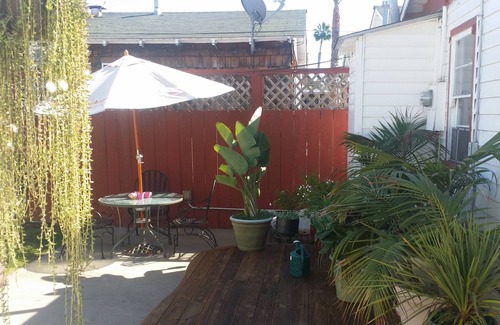 Ocean Beach Apartment | Charming Ocean Beach Bungalow 1.5 Blocks from Beach