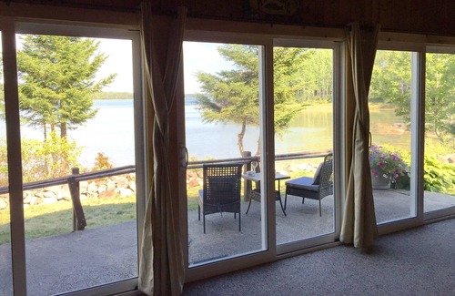 Milbridge Cottage | Charming Oceanfront Cottage-Great Views and 20 Feet from Shore