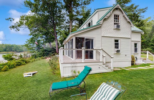 Mac Mahan House | Charming Oceanfront Home with Stunning Water Views and Wifi