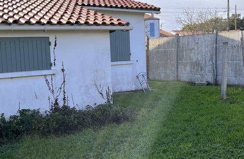 La Bree-les-Bains Villa | Charming Oléronaise house 5 minutes from the beach and 2 minutes from the market