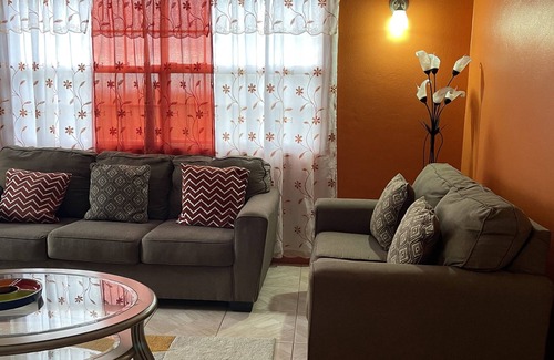 Lance aux Epines Apartment | Charming One Bedroom Apartment