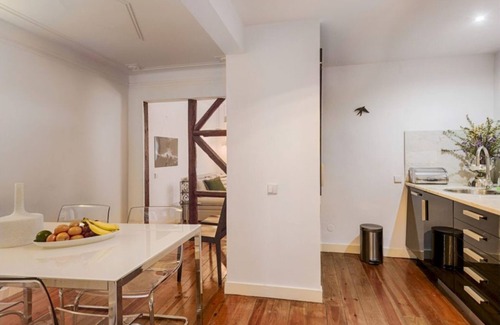 Santos Apartment | Charming one bedroom apartment in Santos-o-Velho