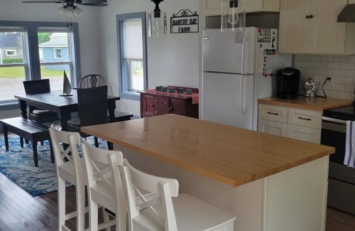 St. Andrews House | Charming outdoor dream patio/bar/BBQ 3BR home