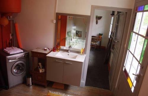 Lasserade Apartment | Charming pavilion, ideal for couples with or without children!