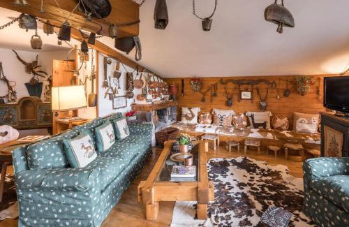 Cortina d'Ampezzo Apartment | Charming penthouse with breathtaking views